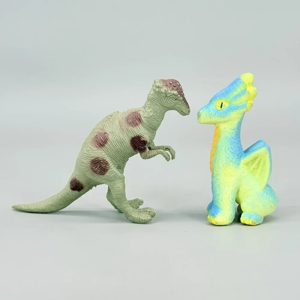 Large Dinosaur Truck Hauler Vehicle With Dinosaurs Dinos Trex Triceratops